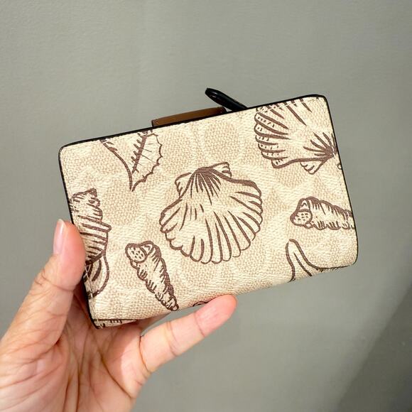 Last 3‼️Coach Medium Corner Zip Wallet Signature Canvas Shell Print CBO36 - Picture 11 of 13